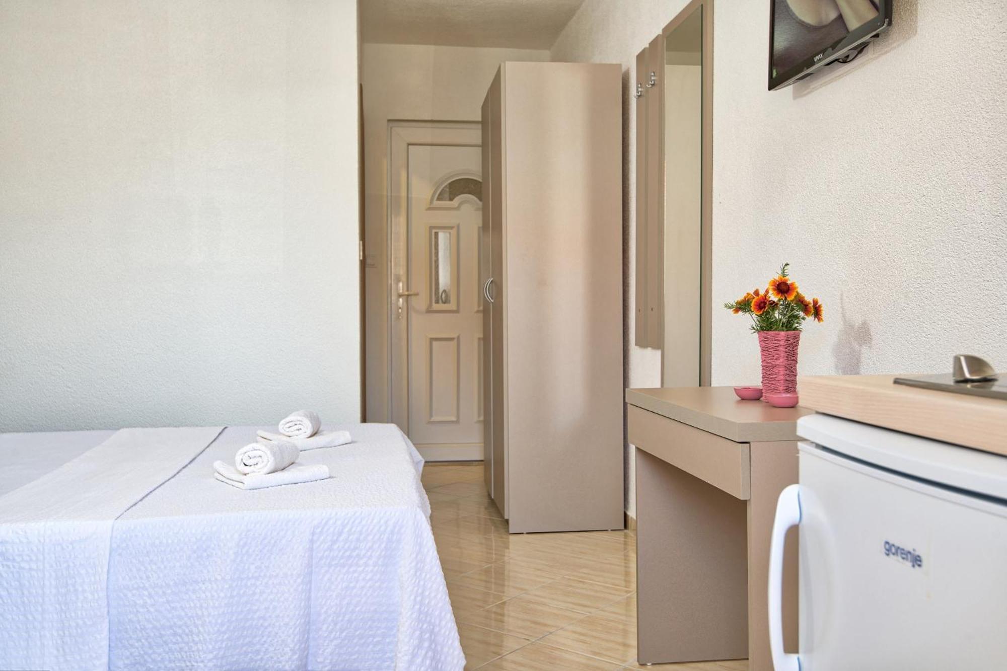 Studio & Apartments More Neum Rum bild